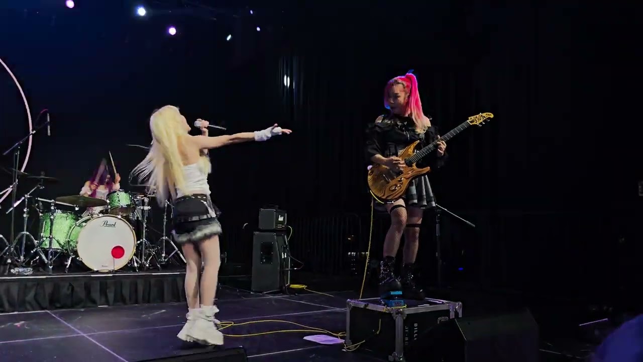 Rolling Quartz - Sing Your Heart Out (Live at AWA 2025)