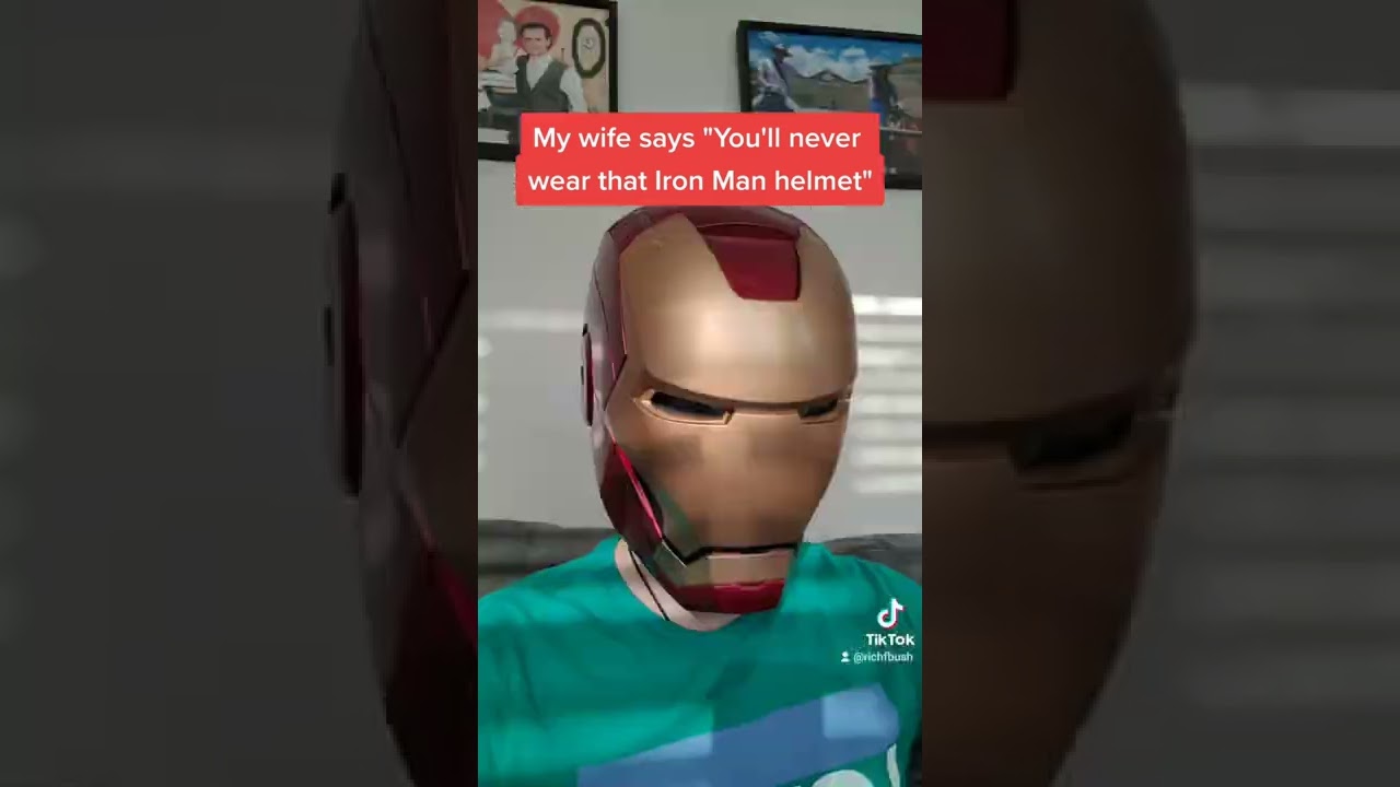 Ношение шлема Железного человека дома 