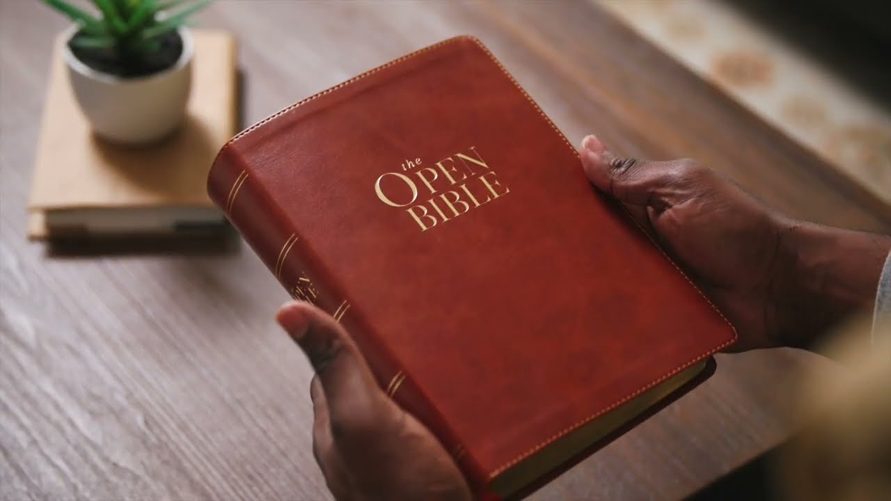 The Open Bible, NKJV - Thomas Nelson Bibles