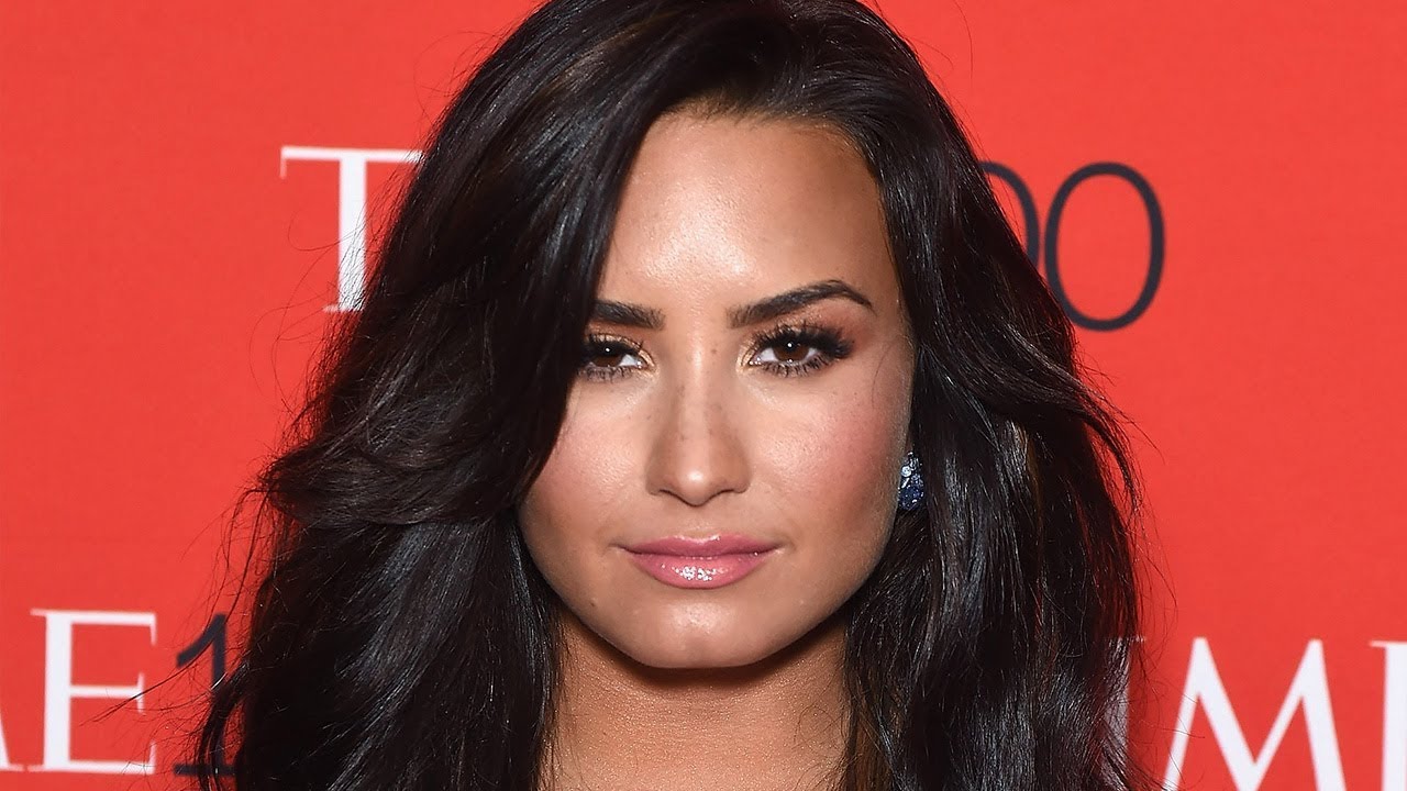 Demi Lovato LEAVES Rehab For THIS Reason - YouTube