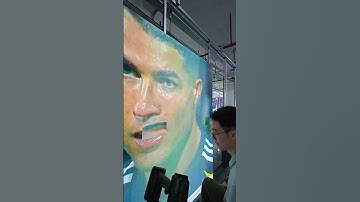 I put together a puzzle and made a C Ronaldo. #leddisplay #ledvideowall #shorts