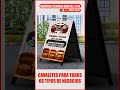 Cavaletes publicitarios.