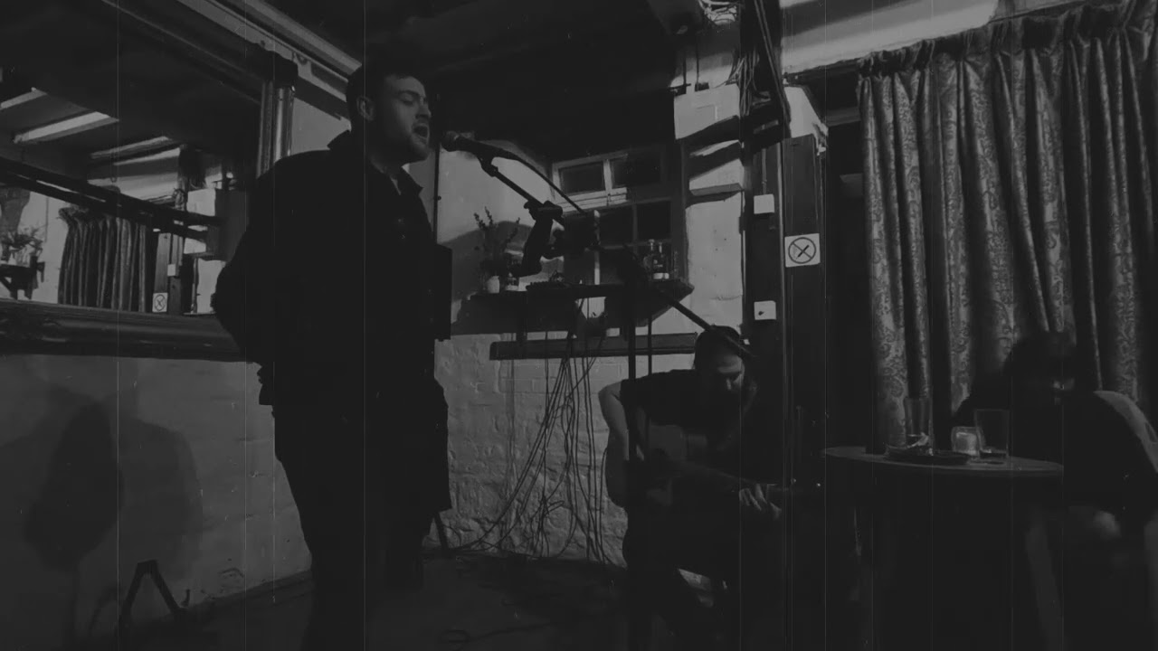 George Welsford - Blackbird (The Beatles) 13/01/26 Althorpe Coaching Inn