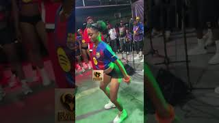 Fabregas métis noir présente Sifa Loketo La barcelonaise