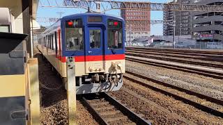 大洗鹿島線キハ８０００形が水戸駅を発車しました❗