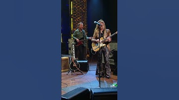 Thumbnail of Joanne Shaw Taylor & Joe Bonamassa - "Don't Go Away Mad"