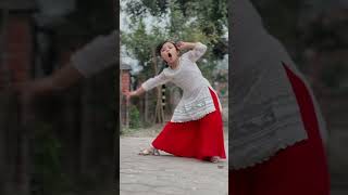 She Owns the Trend! 👑🔥 | DUSMAN HEREKO HERAI Dance Vibes  #trending  #dance #cute