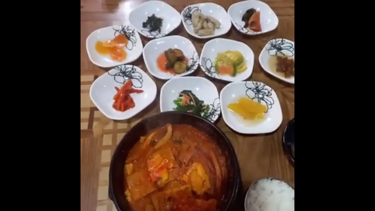 Korea Food .부대찌개. Budae Jjigae( Soup made with sausage, fish cake, ramen, and kimchi)...Jeonju ..全州市