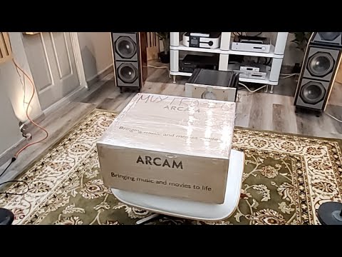 Unboxing Un Arcam Solo Music