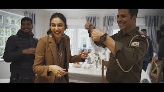 Cuttputlli- Fun On Sets Bts Akshay Kumar, Rakul Ranjit Vashu & Jackky Bhagnani Deepshikha