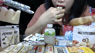 ASMR WHITE CHOCLATE CANDY BARS (TOBLERON, MARSHMALLOW, HERSHEY'S, PEPERO, MILKYBAR, RITTER SPORT)