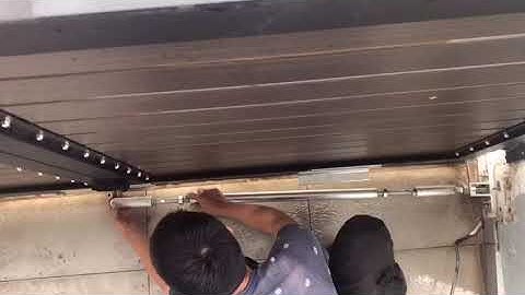 Trackless autogate system