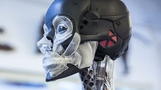 How Weta Workshop Made Ghost in the Shell's Robot Skeleton!