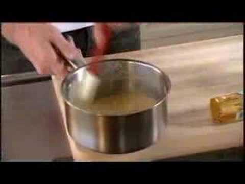 Gordon Ramsey Cooks Eggs on Toast