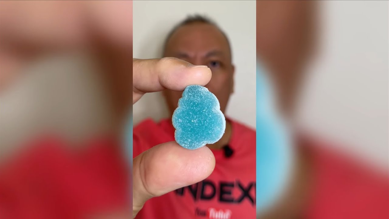 👂ASMR HARIBO BERRY CLOUDS SOFT & CHEWY GUMMY CANDY BLUEBERRY FLAVOR EATING SOUNDS👂ORIGINAL LENGTH👂
