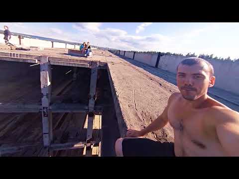 SHADEZLAT DANGEROUS SELFIE 2014