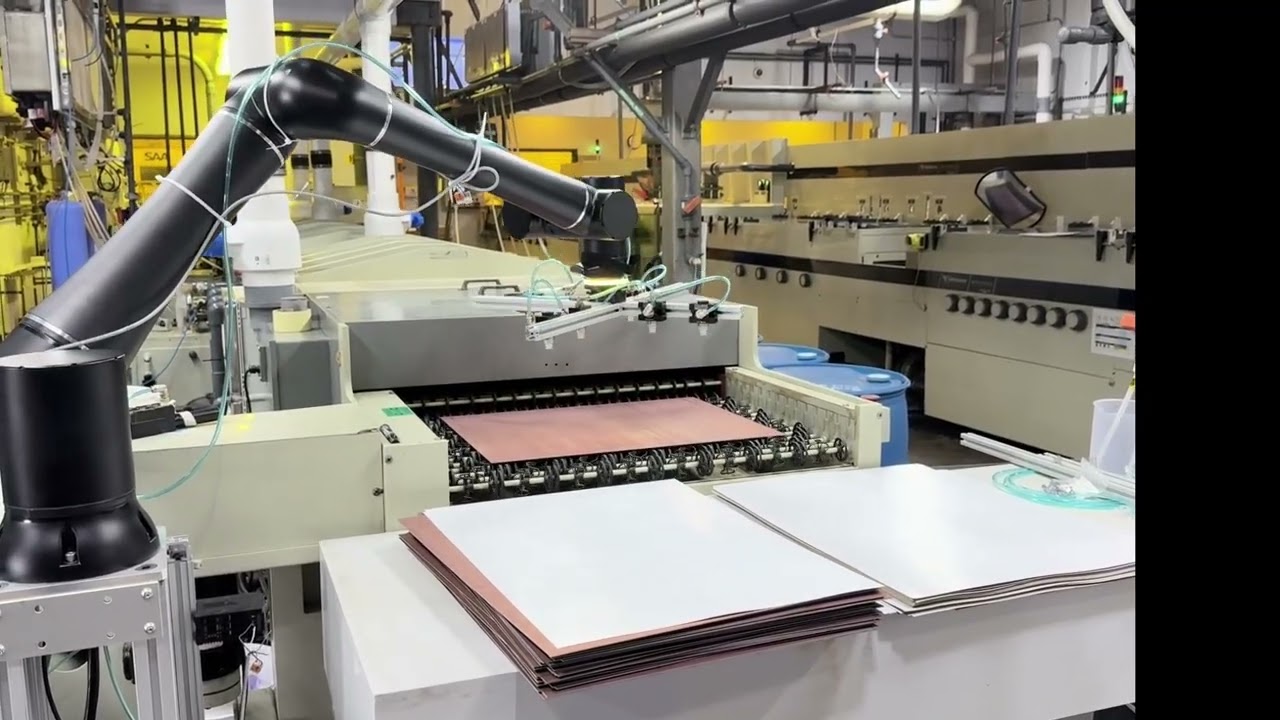 Standard Bots Cobot Application - Conveyor Tending Demo