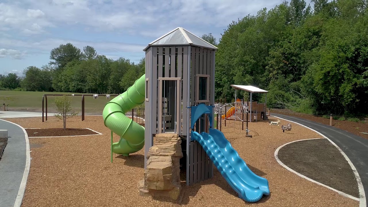 See Fife's Brookville Gardens Park from above! YouTube