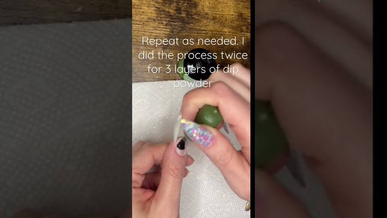 Does Magic Remover work on dip powder?! #dipnails #dippowder #diynails  #finds #products 