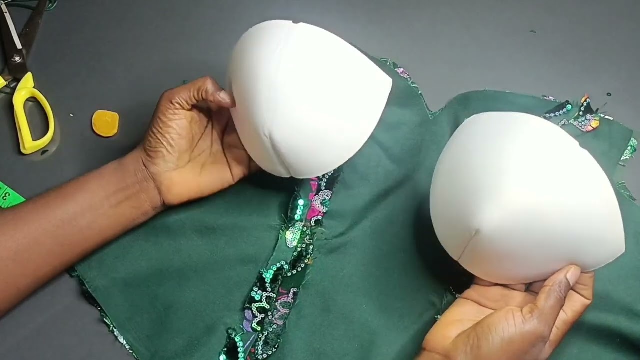 Easy Tutorial: How to attach bra cup to a bustier dress//