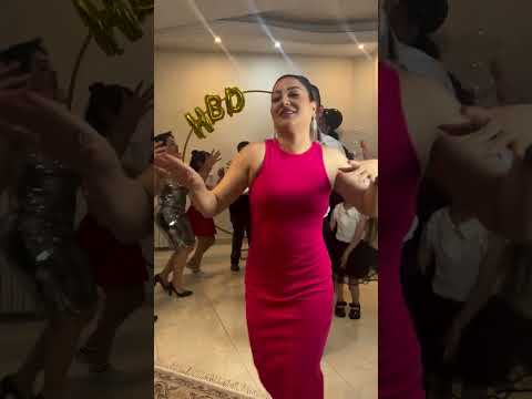 رقصی پارتی دختران ایرانی در جشن تولد دخترش ببین عجب رقص خوشکل زیبایی داره این دخترهای ایرانی