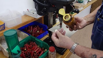 Making shotgun wads the easy way.