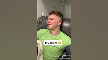 Two brothers get emotional after wisdom teeth surgery