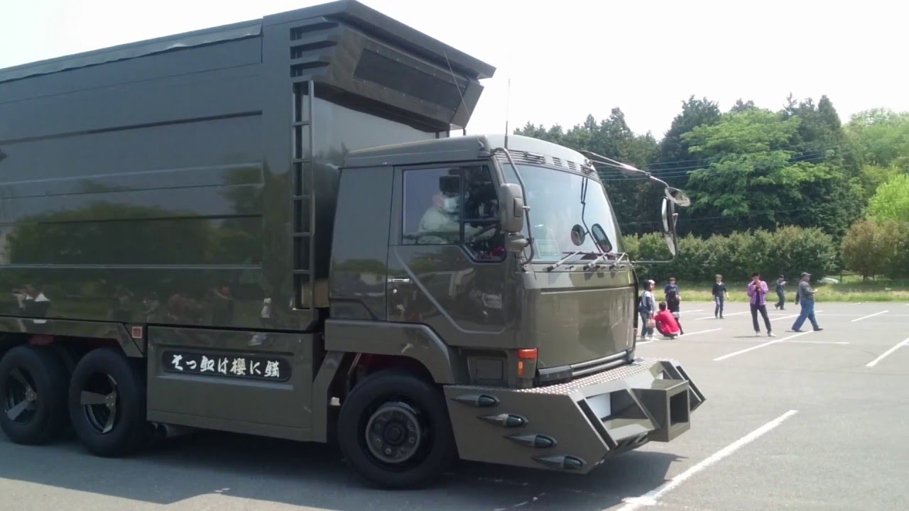 水戸友好団体 2016 デコトラ デカ箱 マニ割り No.4 - YouTube