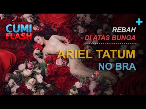 Rebah di Atas Bunga, Ariel Tatum No Bra - CumiFlash