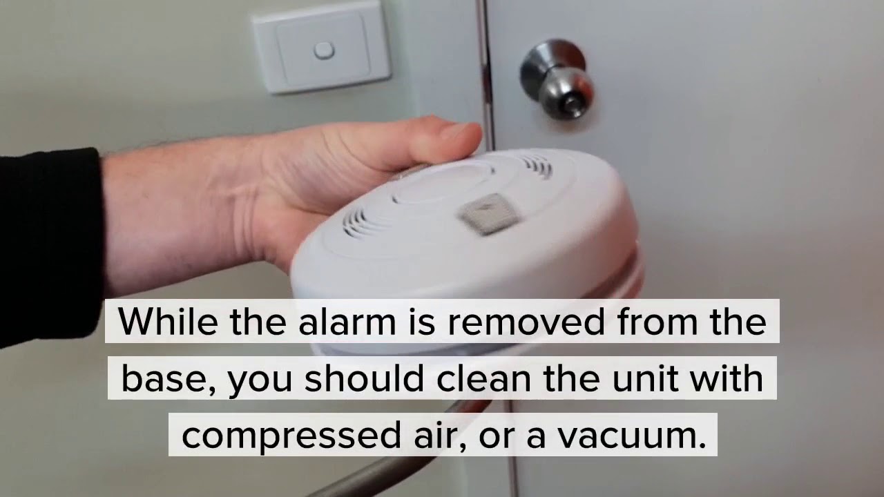 How to replace a smoke alarm battery