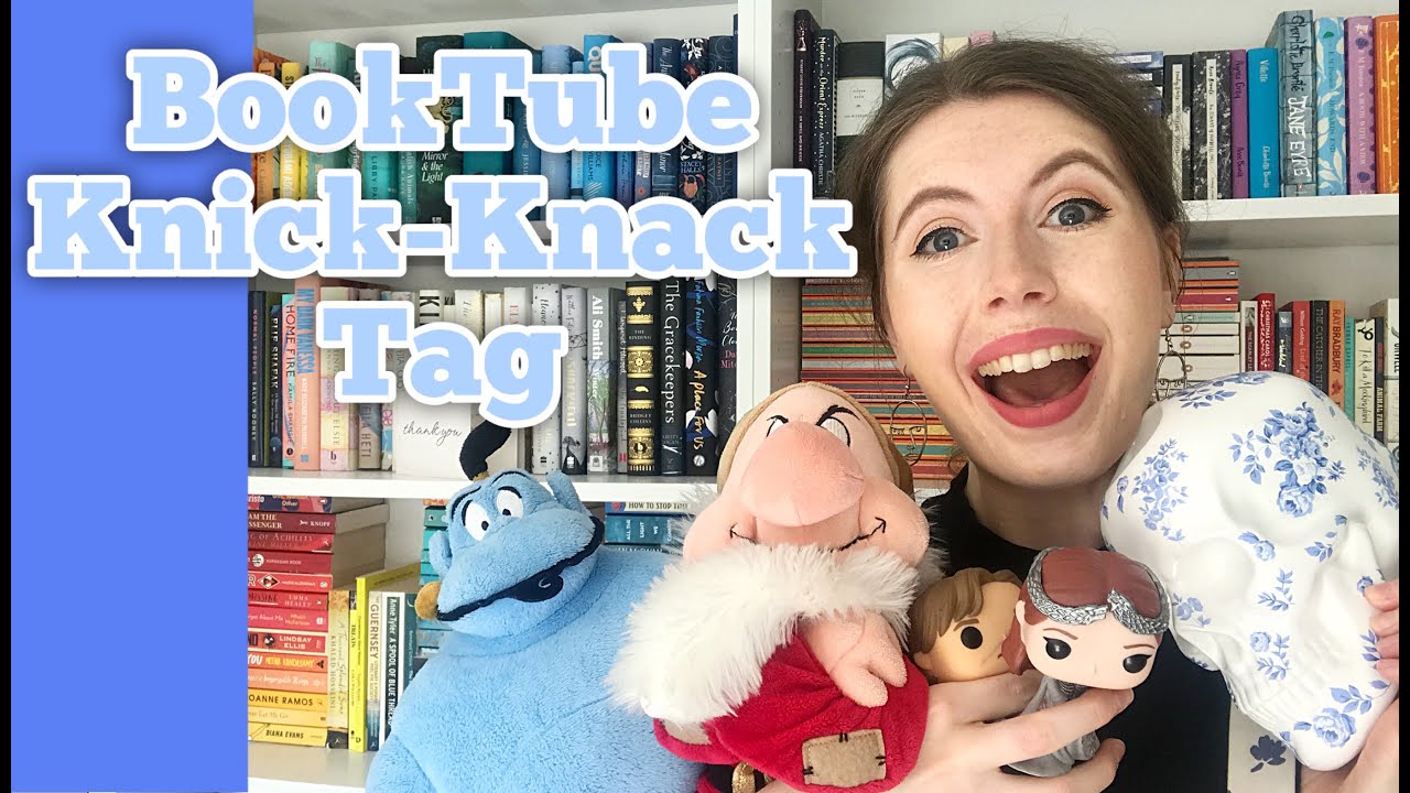 BookTube Knick Knack TAG What's on my Bookshelf?? 📚 YouTube