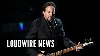 Eddie Vedder Performs at Oscars 'In Memoriam' Tribute