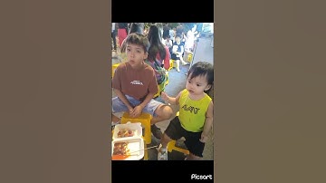 Ăn vặt đường hoa Nguyễn Huệ - Tết 2024