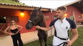 Irl Jon Vlogs Na Fazenda Tomou Coice Do Cavalo Ft Mayara Bdj