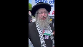 Jewish Rabbi protesting the Solute to Israel Parade in New York City