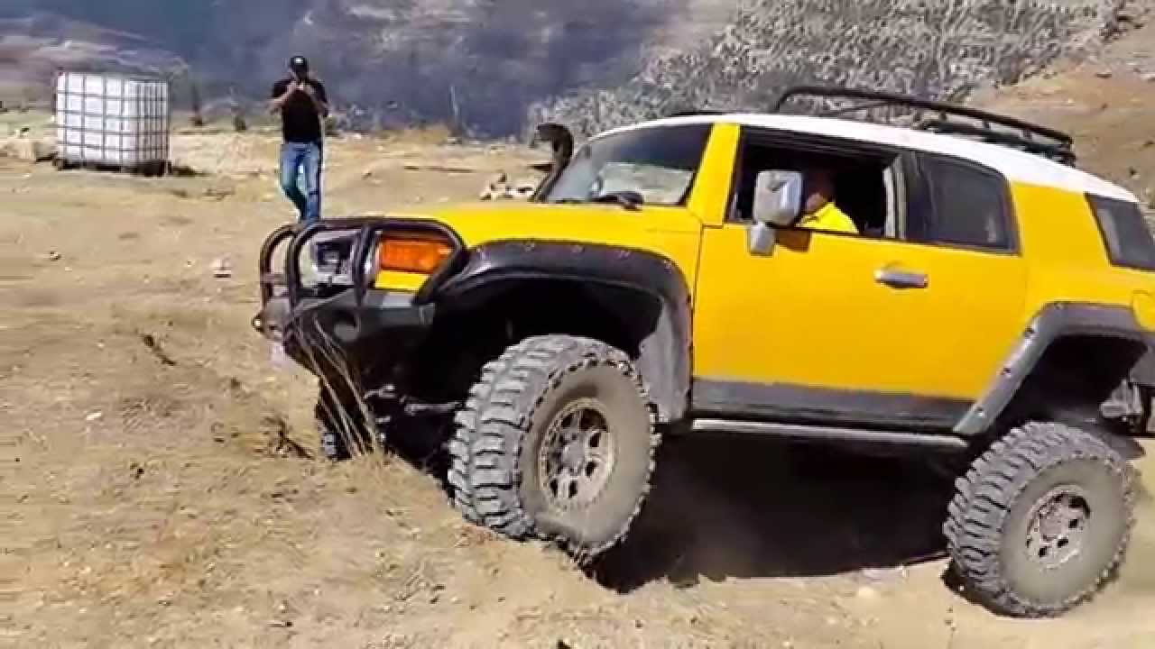 Extreme Off Road Toyota Fj Cruiser Climbing Wall Youtube