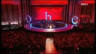 Diana Ross - Do You Know Where You're Going To & Ain't No Mountain High Enough live at the Nobel peace prize concert