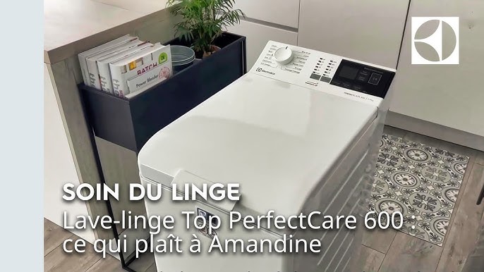 160€ sur LAVE-LINGE FRONTAL - PerfectCare 600 / Systeme SensiCare -  Technologie de DOSAGE AUTOMATIQUE - Capacite maxi du tambour (kg):8 kg -  Nouvelle classe energetique:A - Ecran LCD avec moyenne interface - Achat &  prix