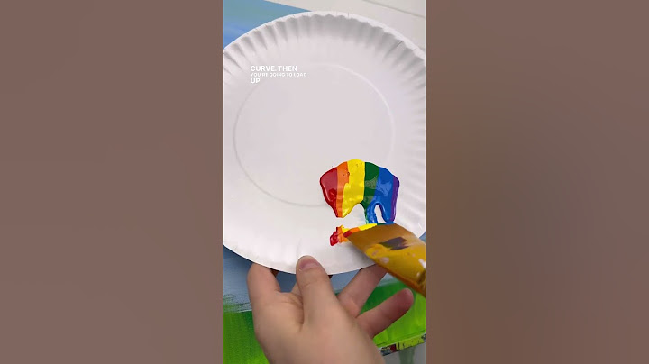 How to paint a one stroke rainbow! 🎨🤯 #art #painting #rainbow #howto #beginner #arthack #easy