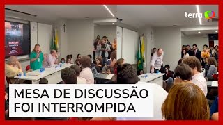 Professor abandona debate sobre Hamas e Israel após discussão com alunos na PUC-RJ