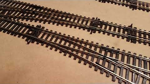 Wiring for Peco Insulfrog switches