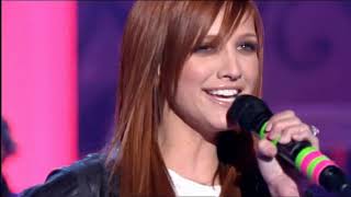 Ashlee Simpson - &quot;Outta My Head (Ay Ya Ya)&quot; Live on The Paul O&#39;Grady Show