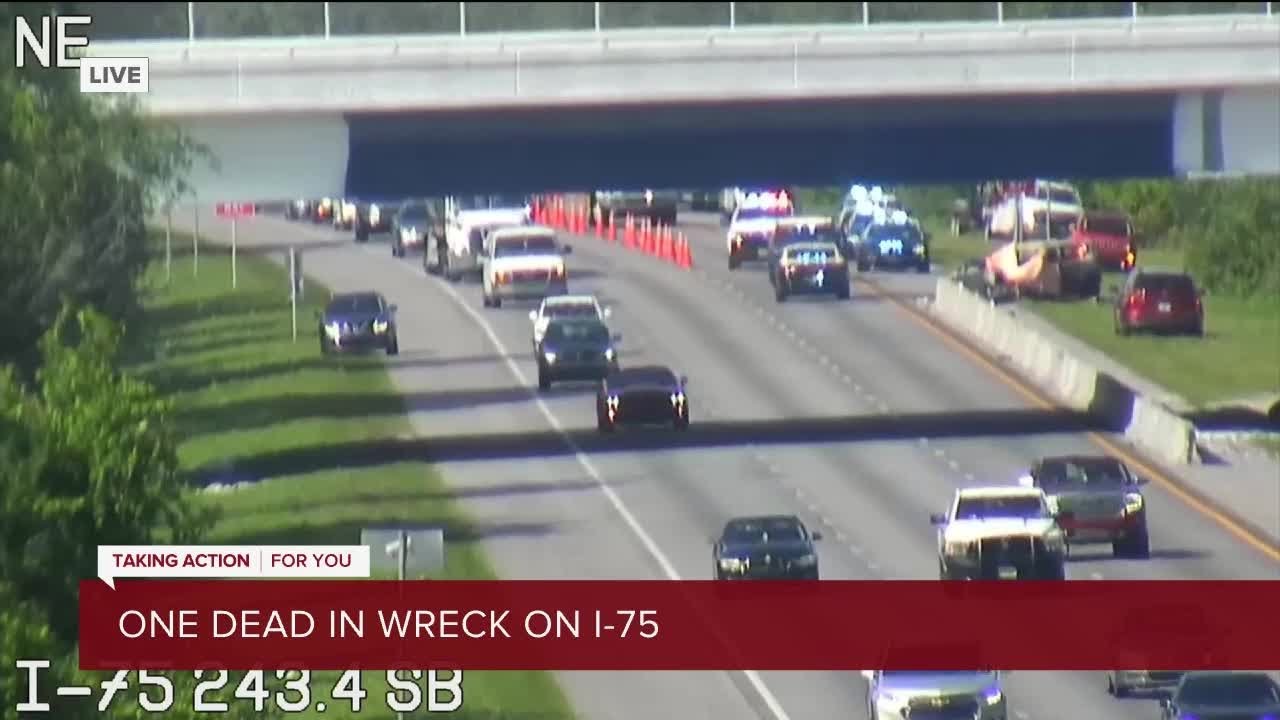 Lanes reopen after car fire on I-75S - YouTube