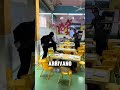 🚨 Il cancello della scuola si apre e inizia l'incubo #shorts #virale #perte