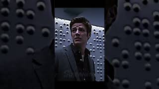 Barry created Gideon… 😲😬 #flash #gideon #viral