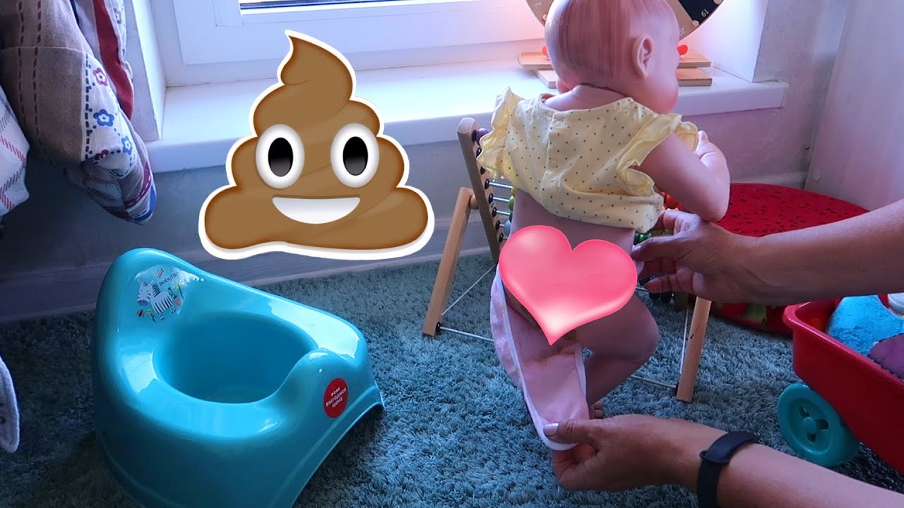 REBORN DOLLS-morning routine with baby Diana-reborn does a pee-pee on the floor