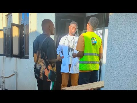 WATU WA TAKA WAENDA KUDAI HELA YA TAKA KWENYE NYUMBA YA DAKTARI KILICHOWAKUTA UTACHEKA