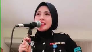Viral Akak Polis Cantik Nyanyi Lagu Syantik