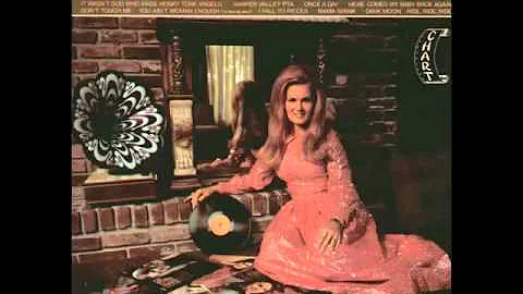 Lynn Anderson -- It Wasn't God Who Made Honky Tonk...