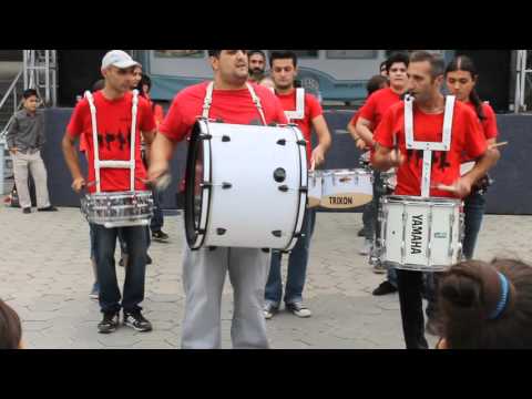 Drum school. Drum school-ის მოსიარულე დრამერები